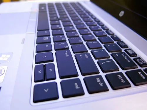 laptop dep tphcm