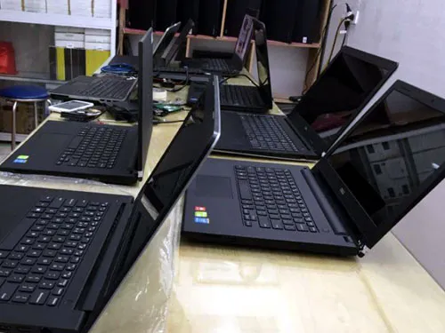 laptop nhap khau 1